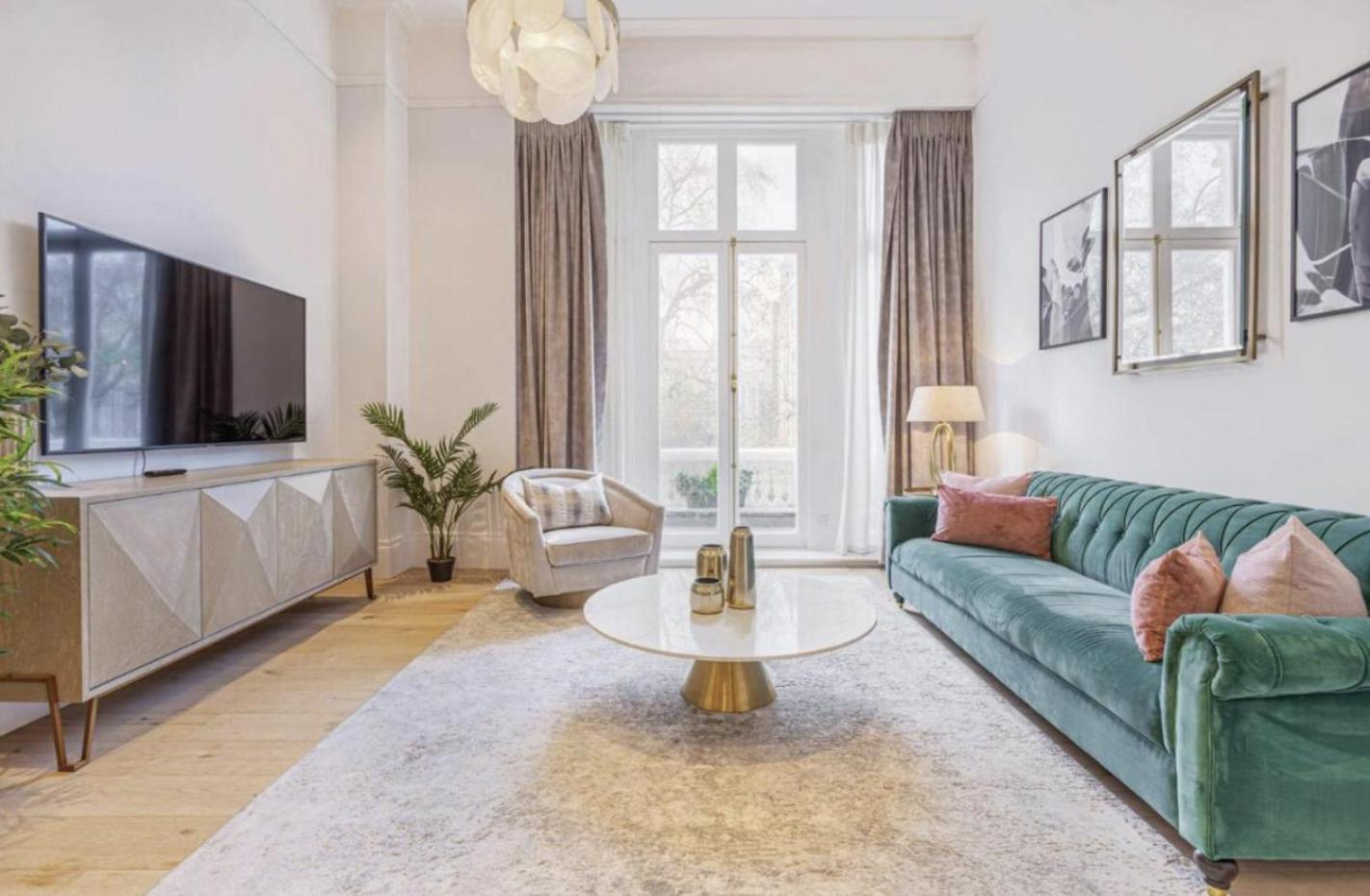 Elysian House - Kensington Serviced Apartments Londen Buitenkant foto